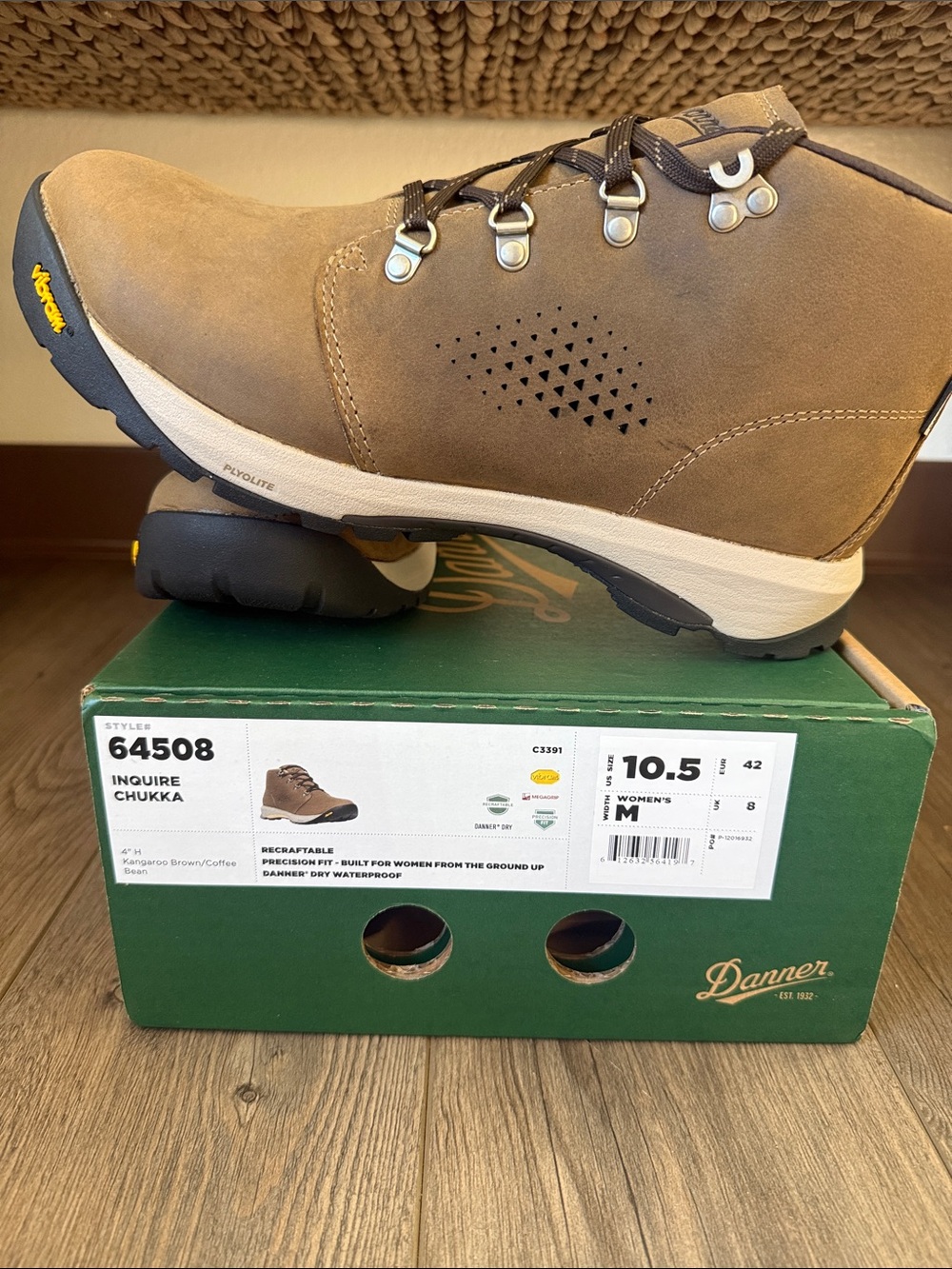 Danner Inquire Chukka Boot - Brown/Tan